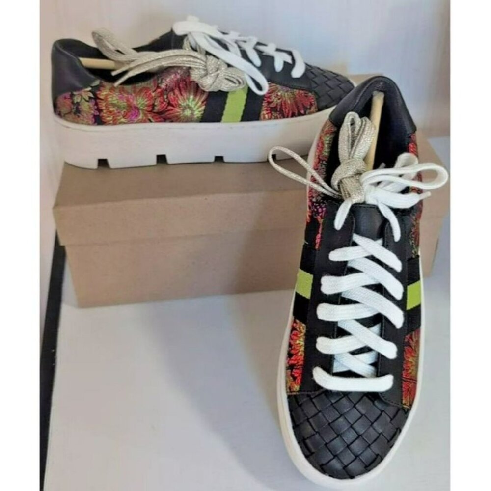 Johnny Was Downtown Jacquard Sneakers Lace-up Shoes $268 Sz 7 JWLA New in Box